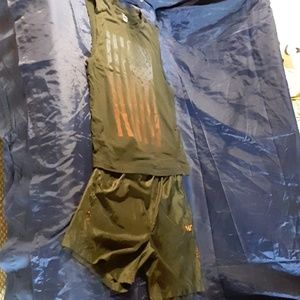 Mens size large summer lot